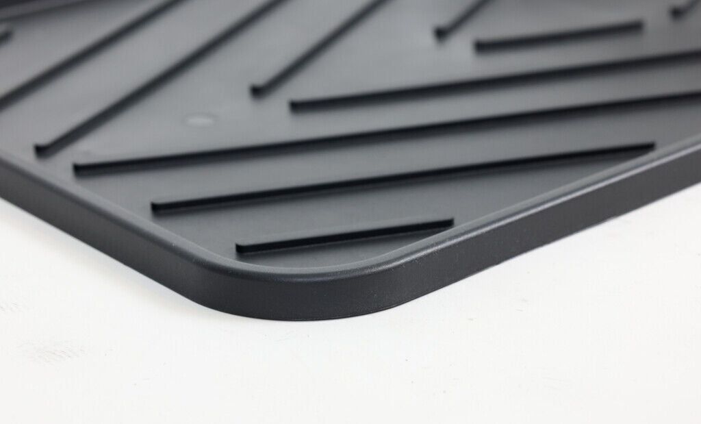 Boot Tray Medium 35x63 cm