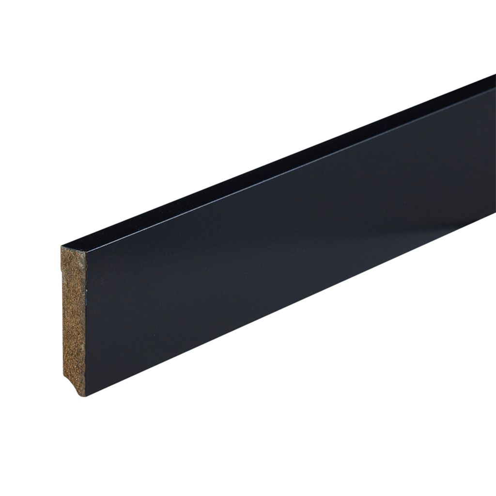 Co-pro gelakte plint amsterdam zwart RAL 9005 70×15
