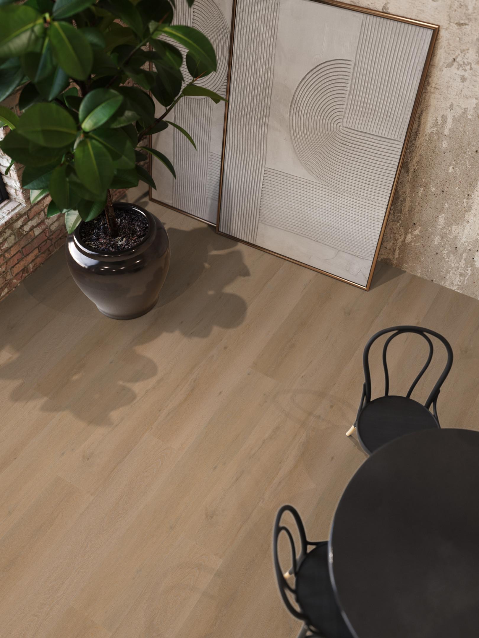 Leyton click warm oak
