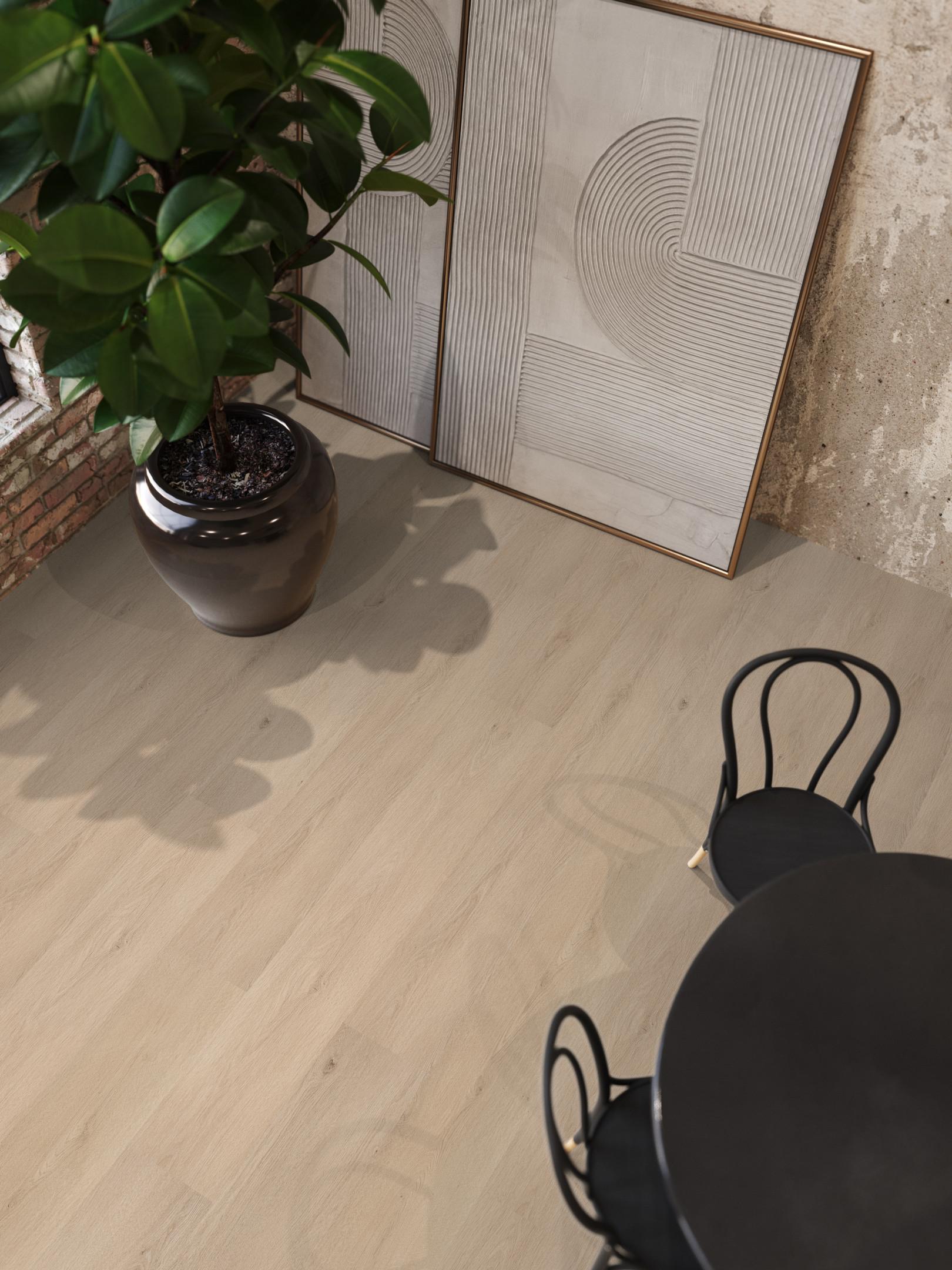 Mayfair click SRC light oak