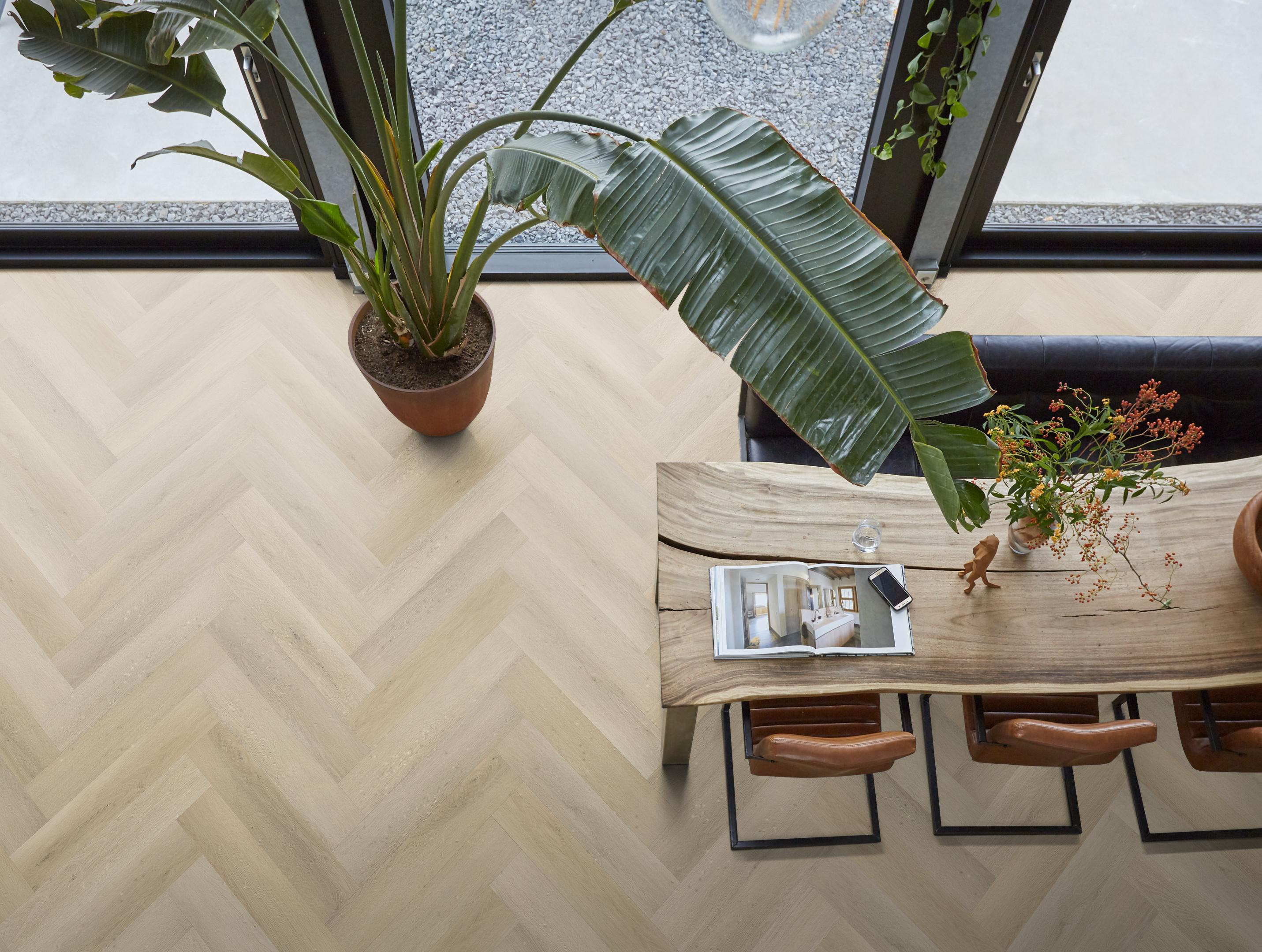 YUP XL Mayfair herringbone click SRC light oak