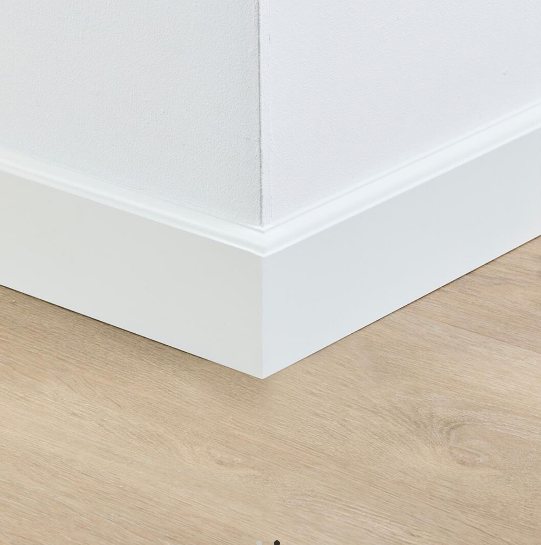 GELAKTE PLINT PRAAG WIT 90X15 ral9010