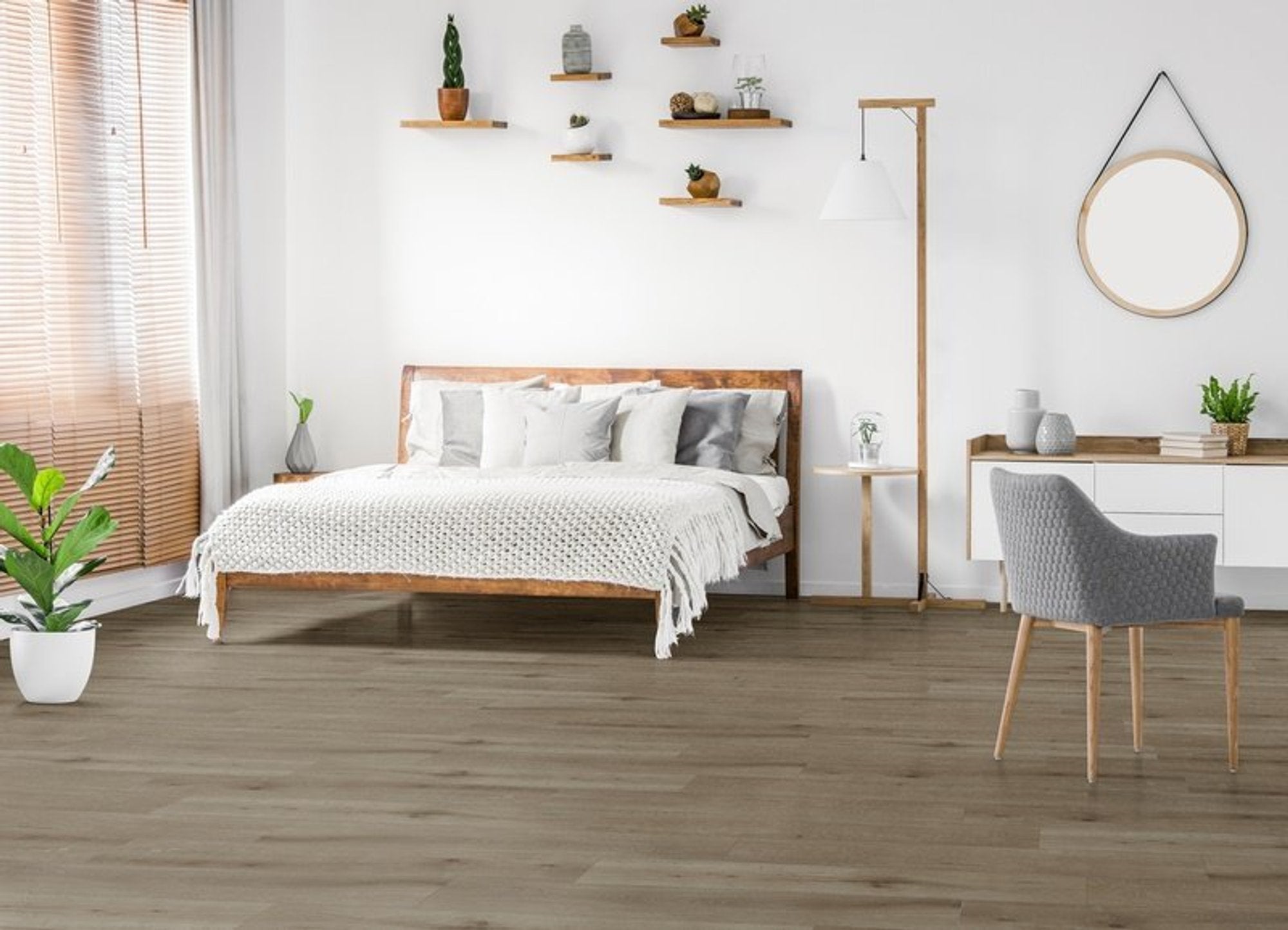 Callisto 5105 (rigid click) Natural Oak Brown