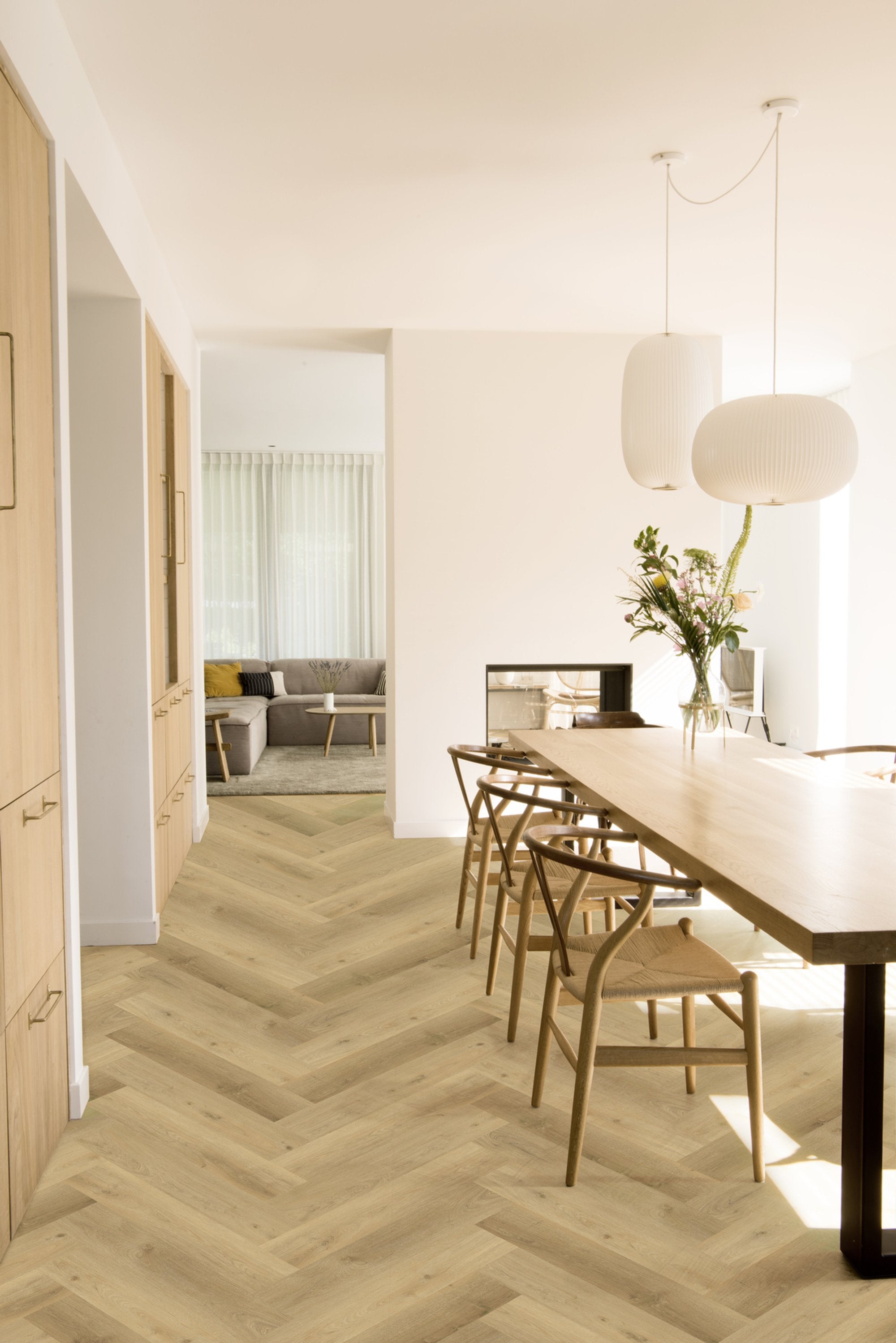Vario Walvisgraat 5304 (rigid click) Prestige Oak Light